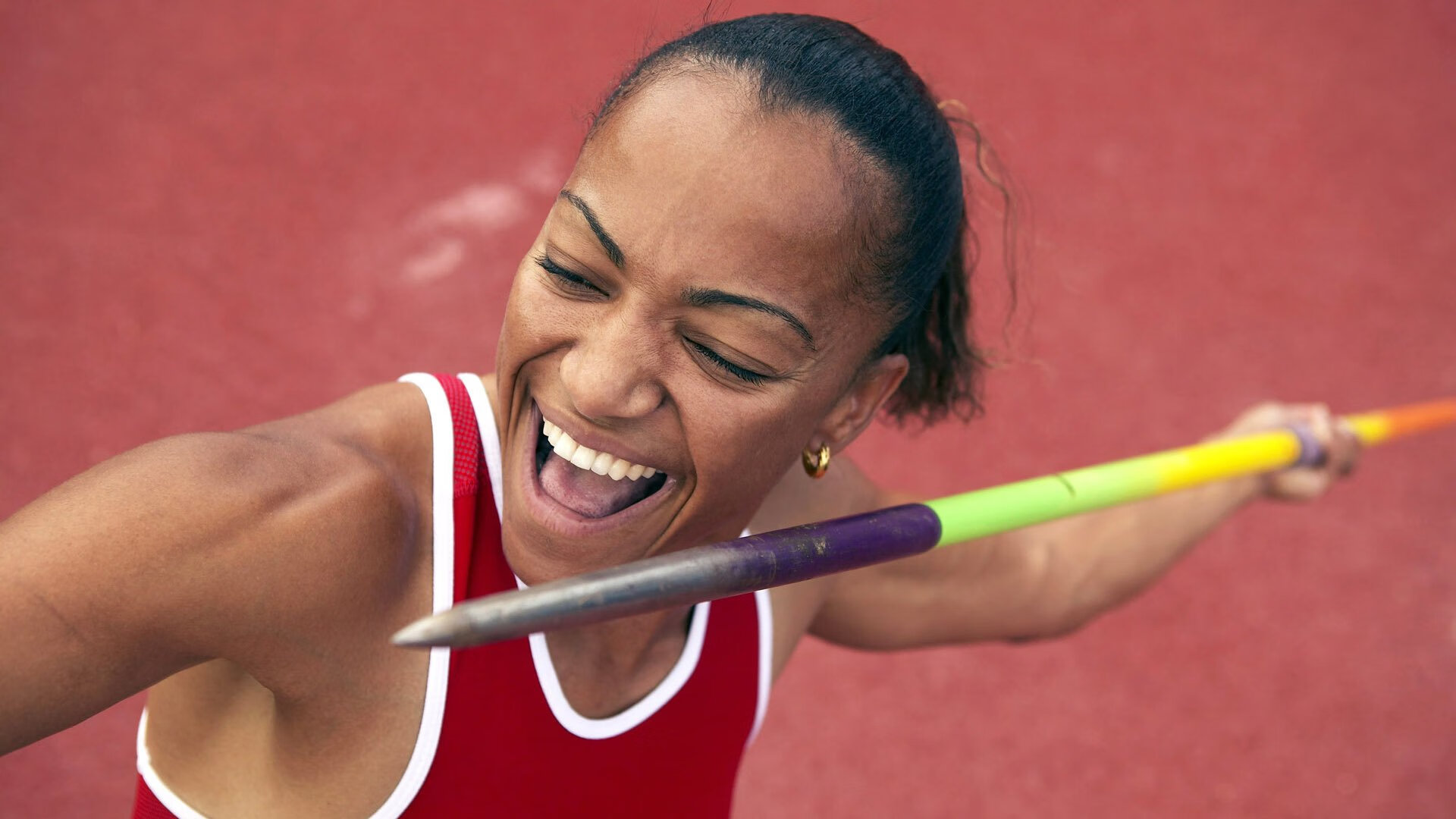 世界杯：解说的情绪管理成为讨论话题 过度偏向与“狂吹”被球迷抗议